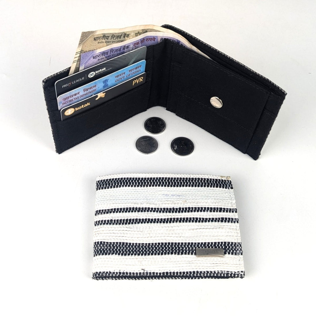 Upcycled Handcrafted Wallet (W0525-021) PS_W