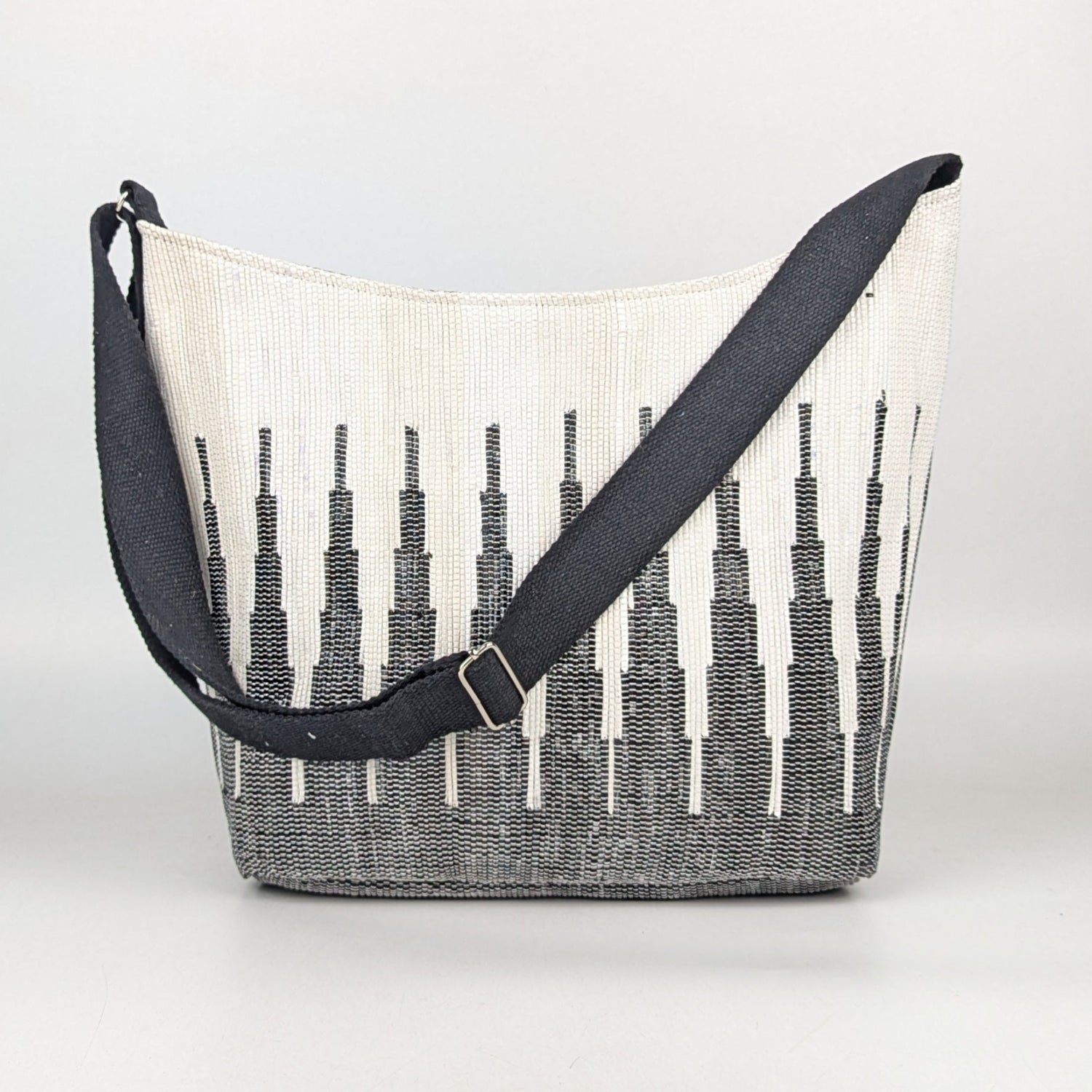 JS.WORKS MACHAKOS SISAL BIC TOTE ブラック BEAMS JAPAN x sasicco Tote Bag – cotwohk