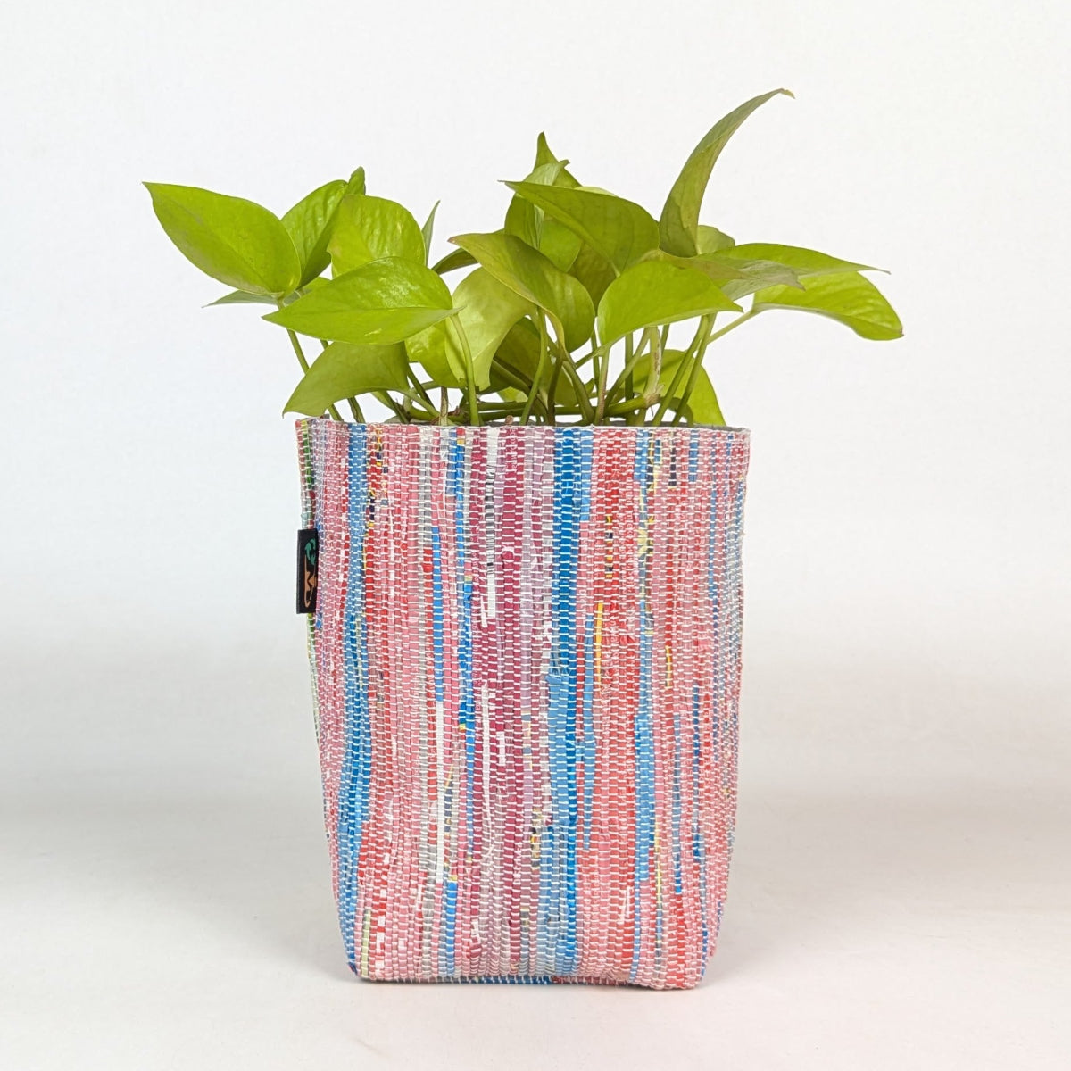 Upcycled Handwoven Grow Pot Medium (GPM0326-008) PS_W
