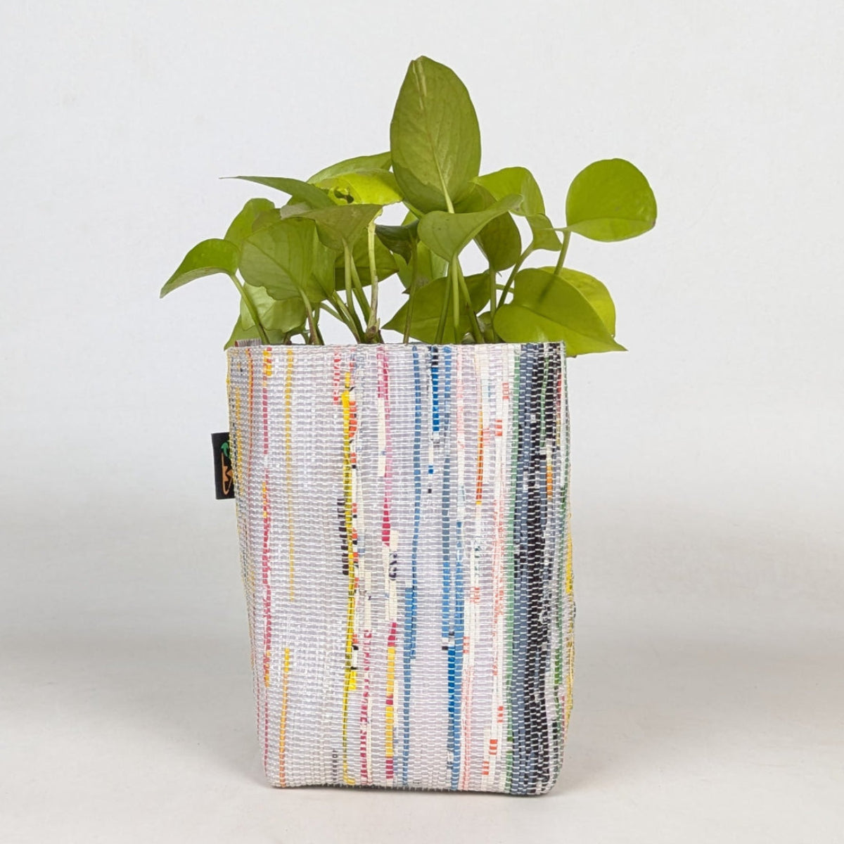 Upcycled Handwoven Grow Pot Medium (GPM0326-012) PS_W