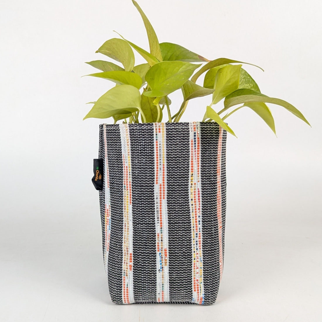 Upcycled Handwoven Grow Pot Medium (GPM1025-009) PS_W