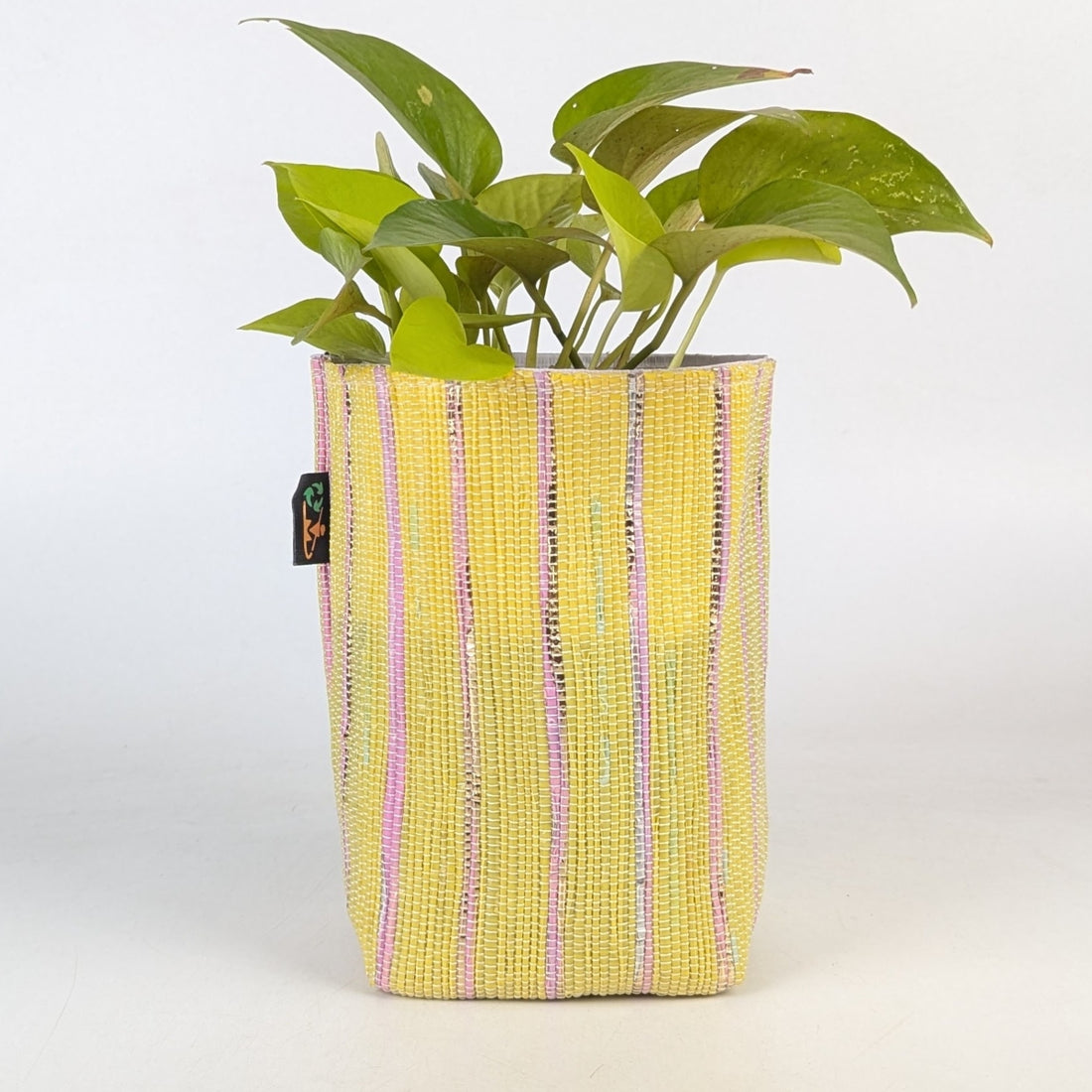 Upcycled Handwoven Grow Pot Medium (GPM1025-012) PS_W