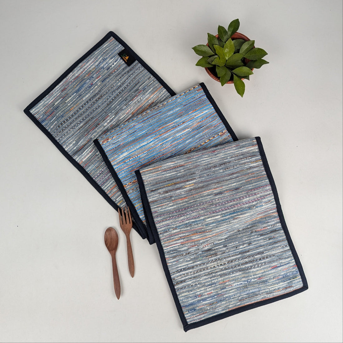 Upcycled Handwoven Table Runner (TR0126-004) PS_W