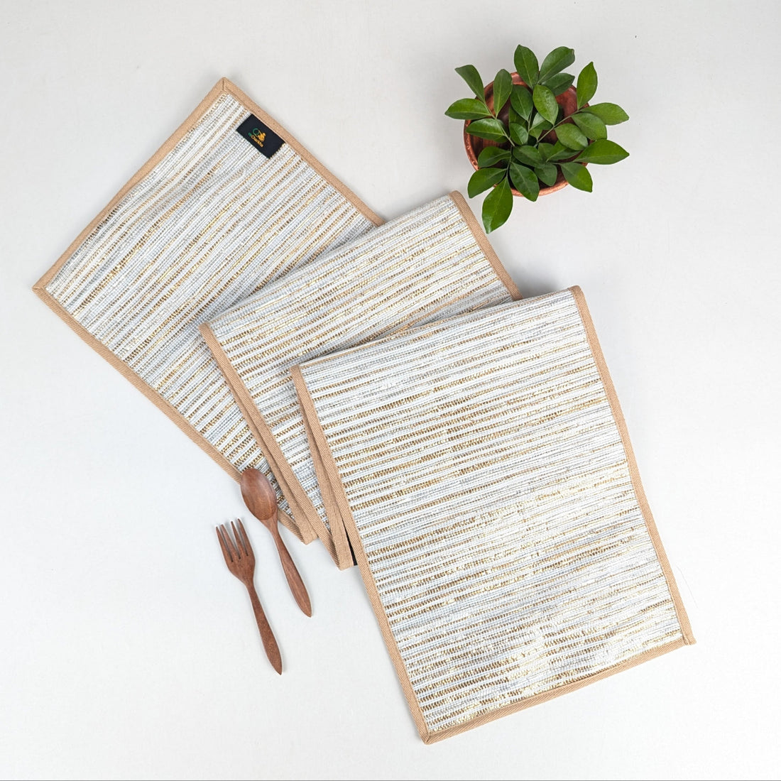 Upcycled Handwoven Table Runner (TR0426-004) PS_W 